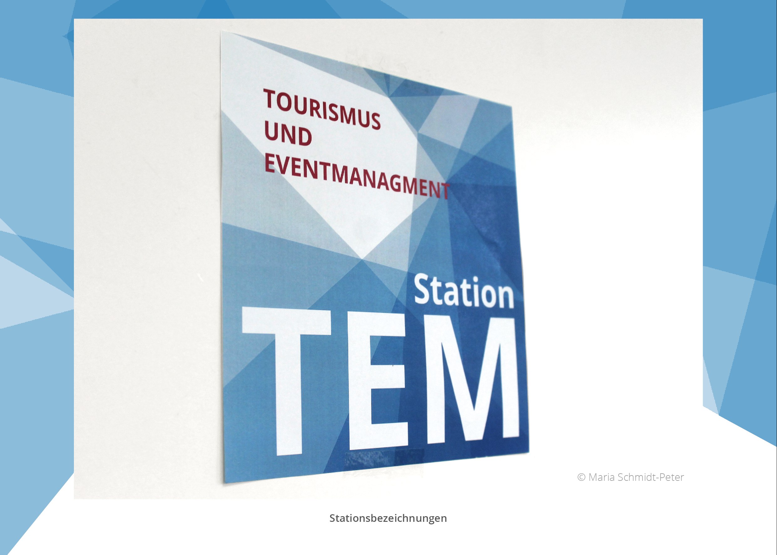 Corporate Design für die Erstiveranstaltung StuRa FHD 2016 Stationen